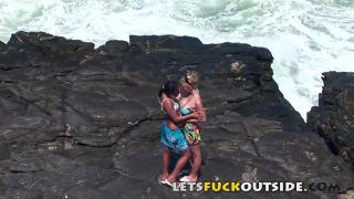 Let's Fuck outside - Anetta Keys & Tarra White Lesbian Makeout by the Sea 4