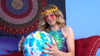 Hot Hippie Girl Blows to Pop & Strips Naked - Balloon Boxxx 5