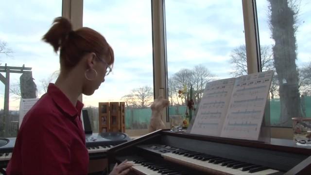 Busty White with Virgin Ass Gets Analed during her Piano Lesson - 1