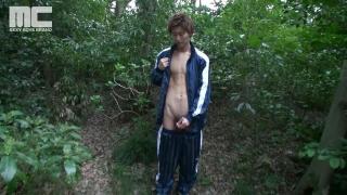 A Morning Exercise Routine Turns into Wanking and Blow Jobs in a Toilet in the Forest 4