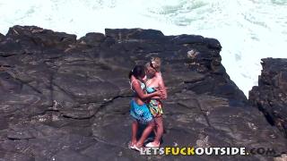 Let's Fuck outside - Babes Fuck on the Rock & get Caught 4