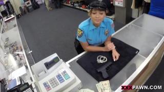 XXX PAWN - Police Officer Veronica Visits Pawn Shop to Sell her Gun 3