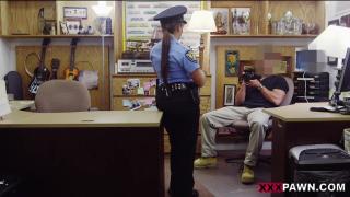 XXX PAWN - Police Officer Veronica Visits Pawn Shop to Sell her Gun 4