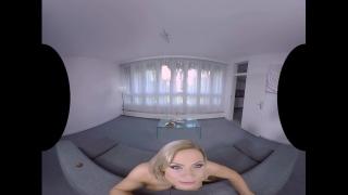 German Cookies with Lilli Vanilli in VR Porn 5