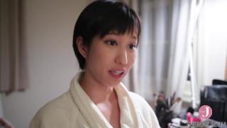 Short Hair Asian Beauty with Tight Sexy Body Gets a Huge Facial after Intense Fucking [HODV-21041] 2