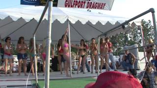 DownloadHelper Hottest Sluts Compete in a Amatuer Bikini Contest Sex Toys - 1