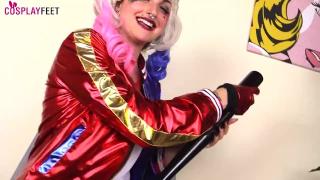 Two Harley Quinn Cosplayers Show Feet in Pantyhose 11