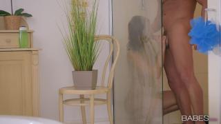 Babes - Jenifer Jane Fucks Stanger in the Bathroom after Steamy Shower 5