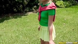 Reality Kings - Tyler Steel Suppose to Teachs Zelda Morrison Golf but end up Fucking in the Field 4