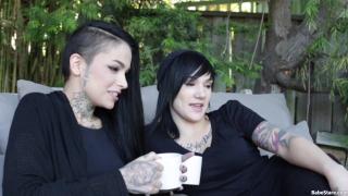 Hot Tattoed Lesbians Eat each Other's Asses and Pussies 2