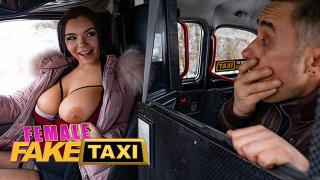 Female Fake Taxi - Mugur Porn Gets a Car Ride & a Dick Riding from Sofia Lee