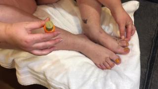 Teen BBW Paints Toes and JOI W Feet! 7