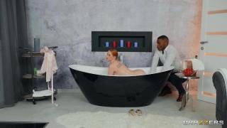 Brazzers - Kiara Lord Gets her Silky Smooth Skin Scrubbed by Darrell Deeps before taking his Dick 5