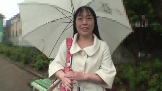 Japanese MILF get a Vaginal Creampie 1