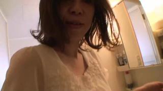 Old Japanese Slut get a Creampie 4