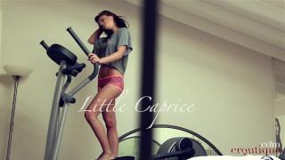 Little Caprice: Workout Routine - Caprice is in her Home Gym and she Start a Workout Masturbation 1