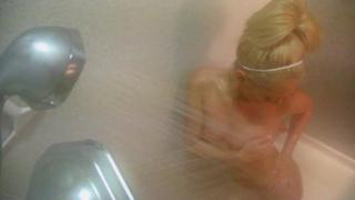 Two Hot Teens took a Shower before Licking each Other's Pussy 3