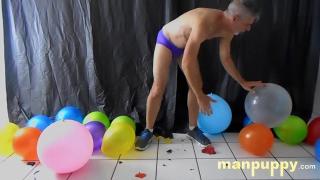 Fucking the Prettiest Balloon - Richard Lennox - Manpuppy 9