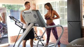Hard Body Latina MILF Reena Sky Takes on a Big Fat Cock in the Gym 3