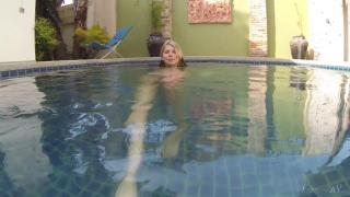 Blonde Pool Babe Wendy Swimming Nude under Water - Full Video! 3