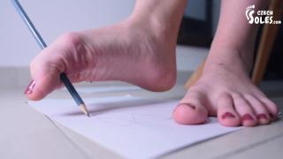 Teen Foot Model Writing and Drawing with her Bare Feet (BIG Feet, Foot Teasing, Teen Feet, Soles) 3