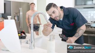 Muscle Daddy Plumber Arad Winwin Cleans his Customer's Pipes