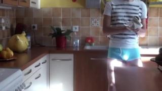 MAX Fucked by BRIANi the Kitchen in the Morning Surprise 1