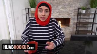 Hijab Hookup - Middle-Eastern Stepmom Suspected her Husband is Cheating Fucks her Stepson as Payback 2