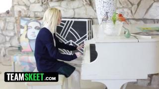 TeamSkeet - Gorgeous Blonde Babe with Sexy Body Turns Piano Lesson into Hardcore Fucking Session - Pornhub.com 1