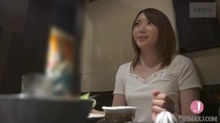 We get to Taste a Lot of Maki and Emi, two Girls we Met at an Izakaya! - Pornhub.com 4