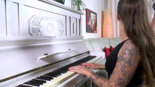 Special Piano Lesson with Hardcore Ending!!! - Pornhub.com 4