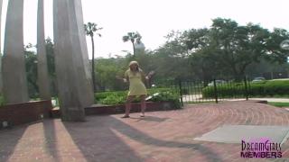 Ava Streaks Naked through Downtown Tampa - Pornhub.com 8
