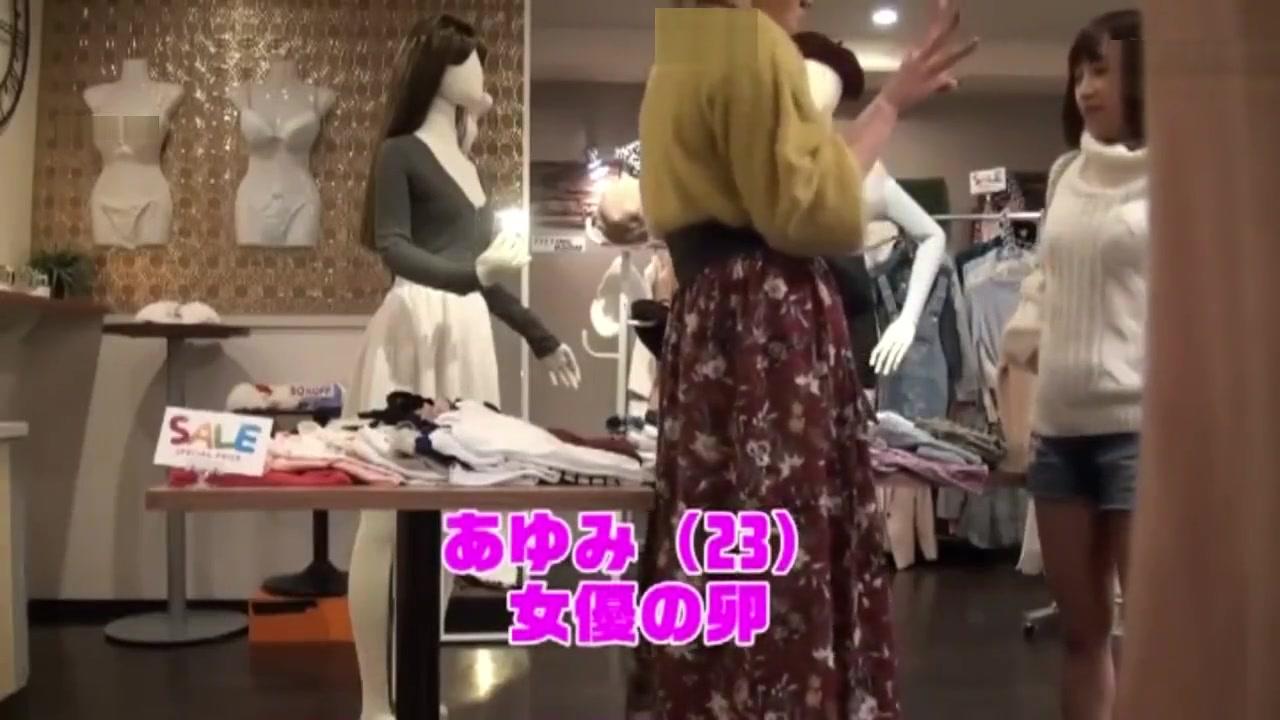 Groping Mannequin Challenge in Clothes Store Pussyeating