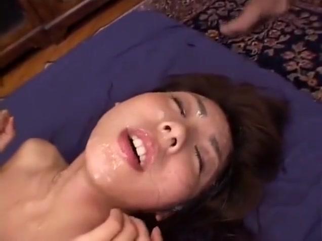 Fisting Japanese girl gets cum all over face 4 Arrecha