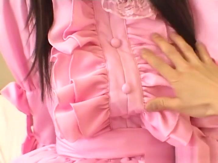 Mamando Naughty Asian milf Noa in pink costume gets cum in her mouth Phat