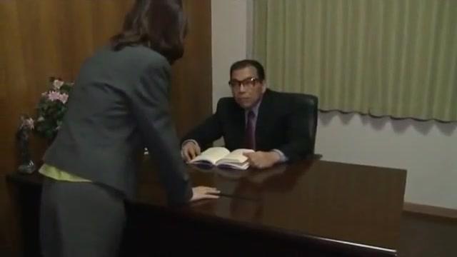 Office lady giving blowjob fucked by her boss while secretary watching them in the office clip - 1