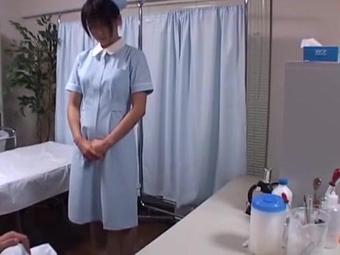 Lovers Japanese Voyeur Footage of Clumsy Nurses Making up for Their Mistakes to a Dominant Doctor 1 [upload king] DarkPanthera