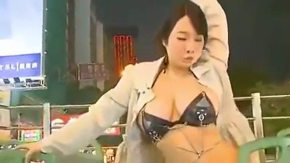 Huge Ass Japanese teen Rui Kiriyama big boobs LSAwards